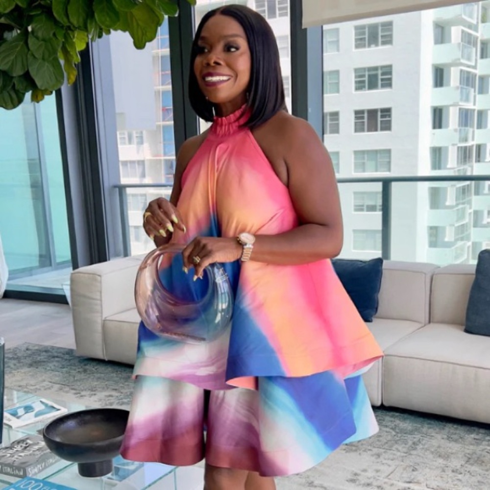 Host Pick! 🎉🎊💖🙌🏽💃🏽🩷🩵💜🤍💙Multi-Color Flare Dress | Boutique Style